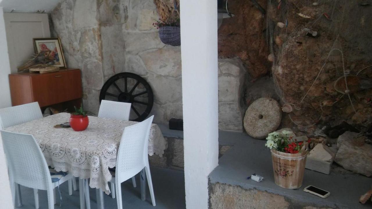 Apartments By The Sea Gradac, Makarska - 13181 格拉达茨 外观 照片