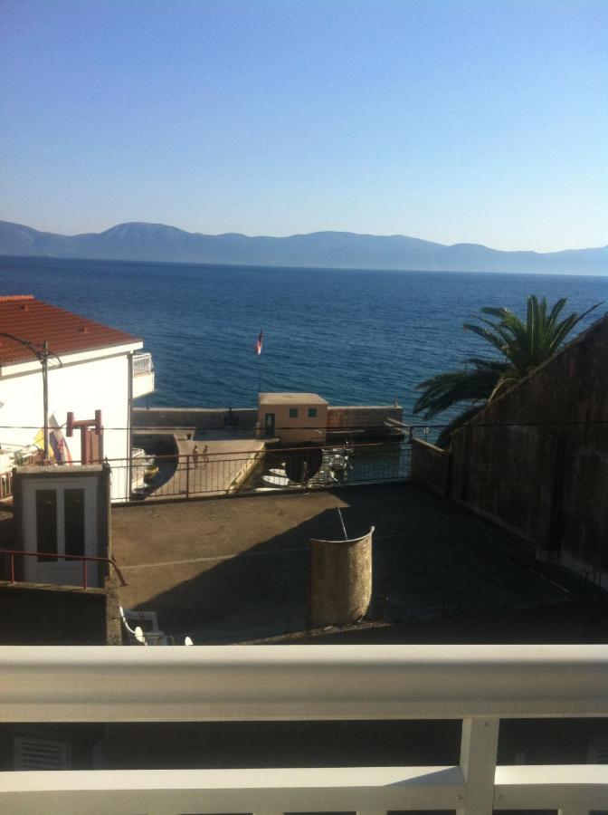 Apartments By The Sea Gradac, Makarska - 13181 格拉达茨 外观 照片